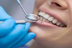 گامی در راستای ارتقای رفاه کارکنان بیمارستان امام سجاد (ع) خشت و کنارتخته/ تخفیف ۵۰ درصدی خدمات دندانپزشکی برای پرسنل و بستگان درجه یک آن ها